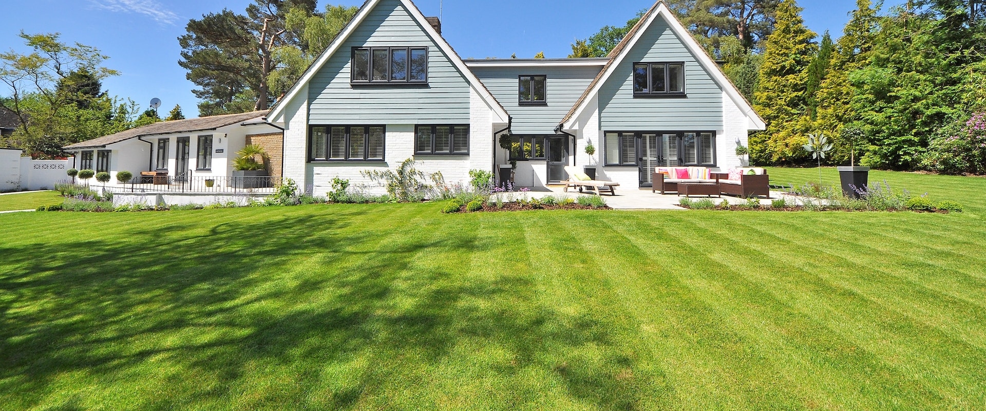 Transforming Your Lawn In Northern Virginia: The Benefits Of Professional Lawn Care Service