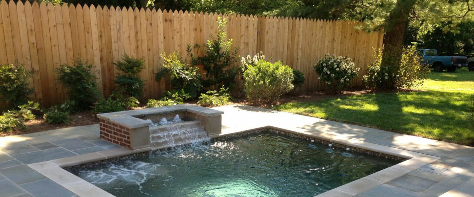 Outdoor Hot Tub Designs For Your Hardscaping Project In New York